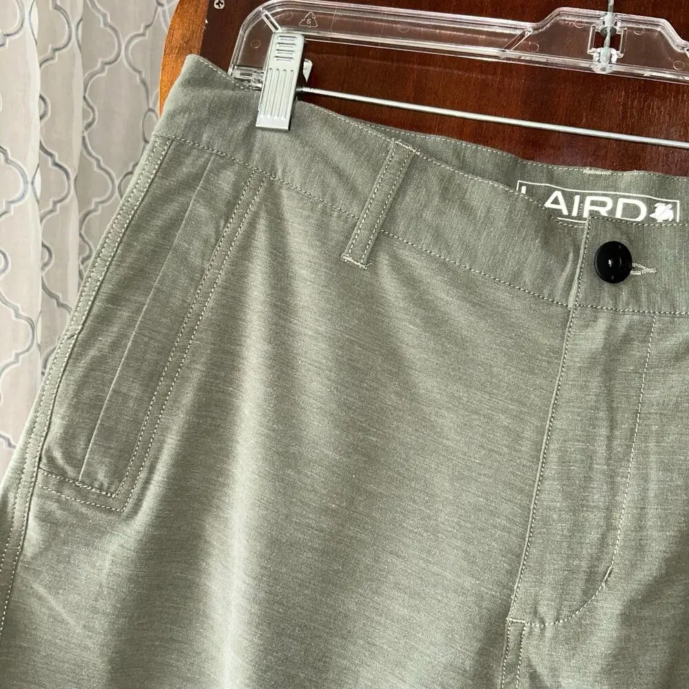 Laird Shorts Mens 31 Limited Edition Gray Hybrid Utility Golf